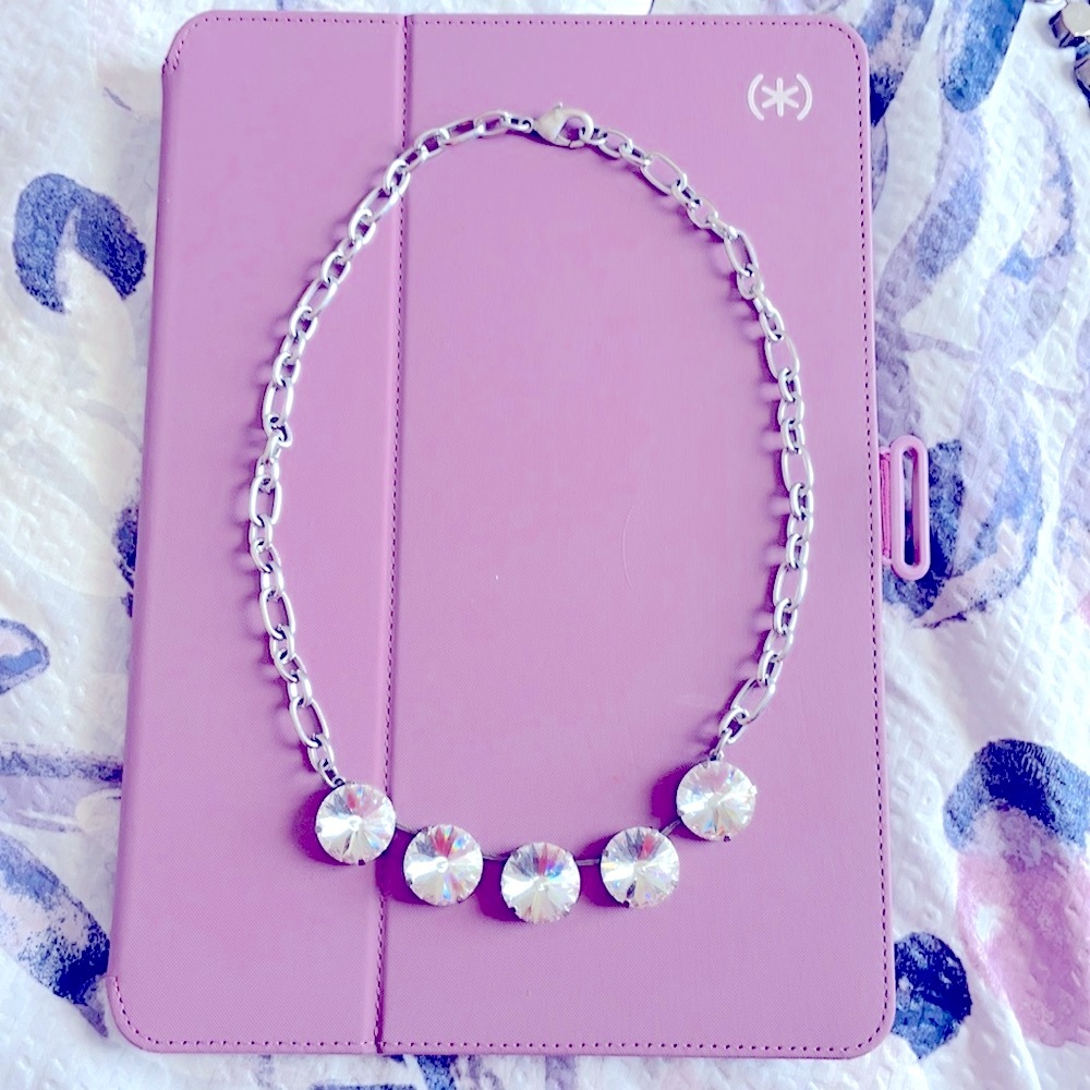 Silver swarovski necklace